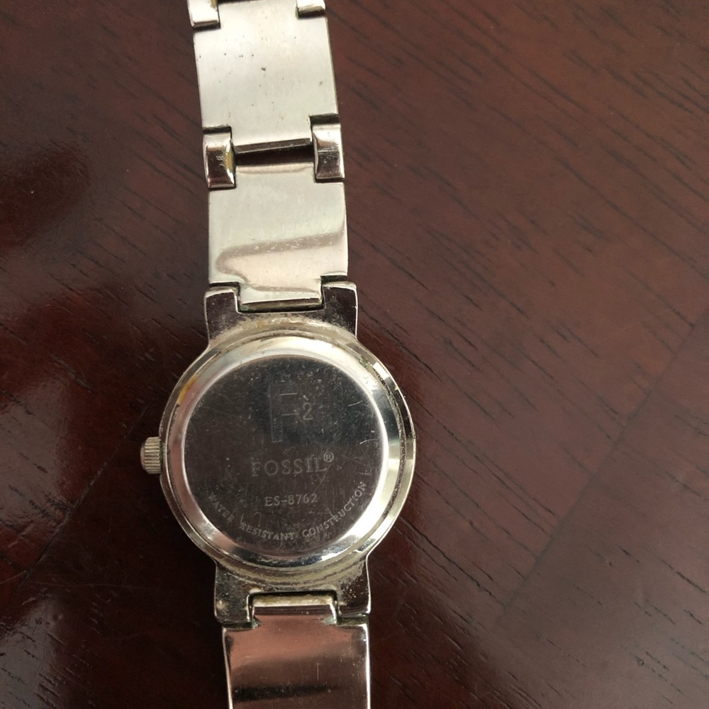 Fossil Watch - Picture 3 of 3